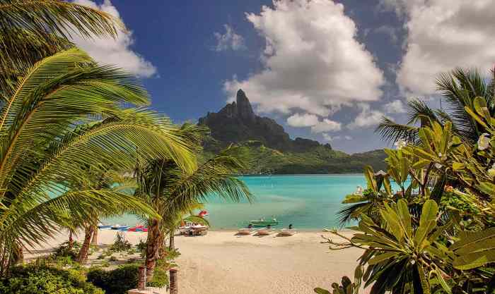 Tropical destinations honeymoon caribbean islands mystart lucia saint